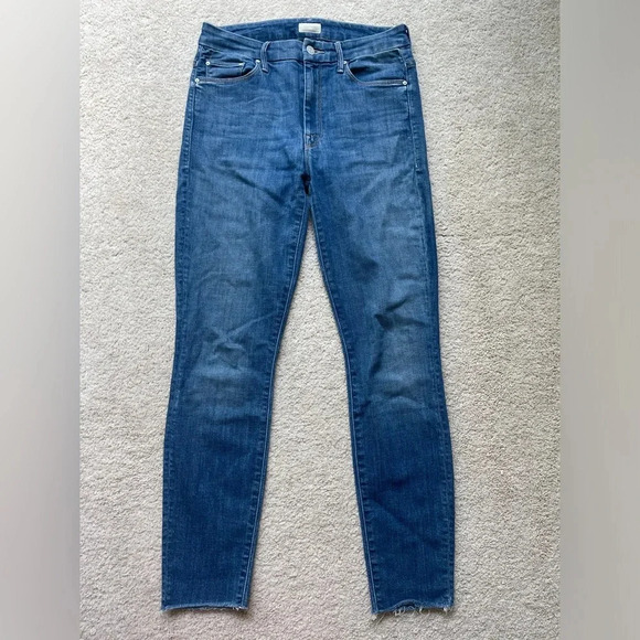 Mother High Waisted Looker Ankle Fray One Smart Cookie Jeans - Picture 1 of 6